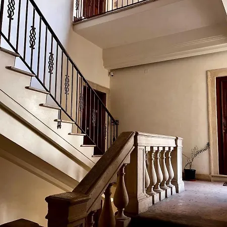 Residenza Tazzoli - Big House 120 M2, With 2 Bedrooms And 2 Bathrooms * Verona