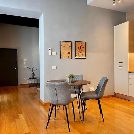 Apartment Residenza Tazzoli - Big House 120 M2, With 2 Bedrooms And 2 Bathrooms Verona