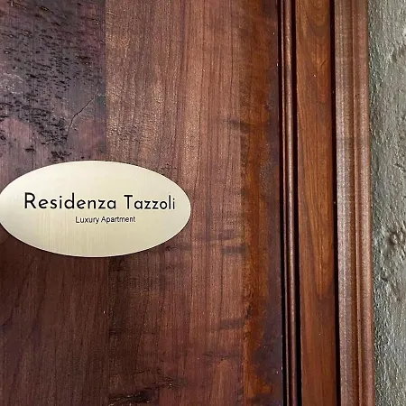 Residenza Tazzoli - Big House 120 M2, With 2 Bedrooms And 2 Bathrooms Apartment