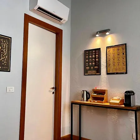 Apartment Residenza Tazzoli - Big House 120 M2, With 2 Bedrooms And 2 Bathrooms Verona