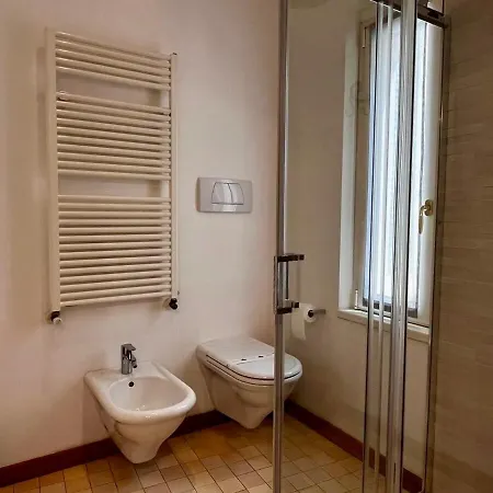 Residenza Tazzoli - Big House 120 M2, With 2 Bedrooms And 2 Bathrooms Apartment *