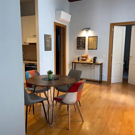Apartment Residenza Tazzoli - Big House 120 M2, With 2 Bedrooms And 2 Bathrooms Verona