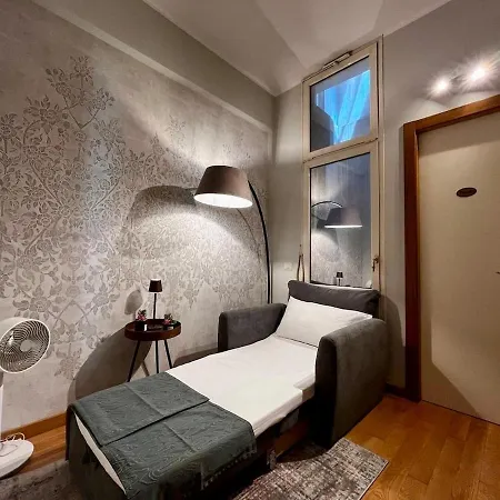 Residenza Tazzoli - Big House 120 M2, With 2 Bedrooms And 2 Bathrooms Verona